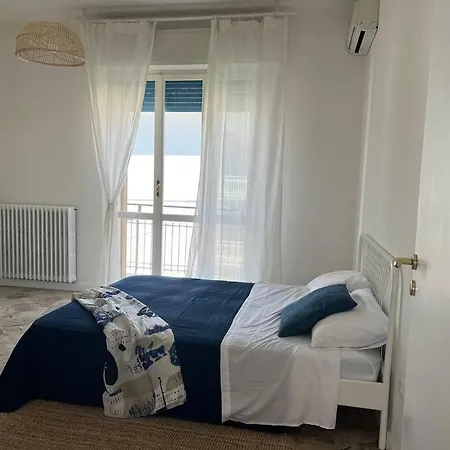 Fuori Ci Sta Il Mare! 里米尼